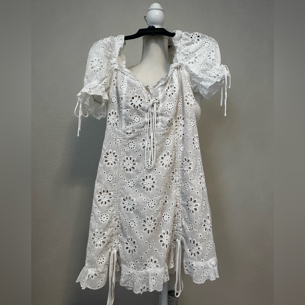 Acoa Lace Dress with Strings